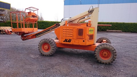 dépannage et réparation nacelle élévatrice JLG40HA, maintenance et entretien